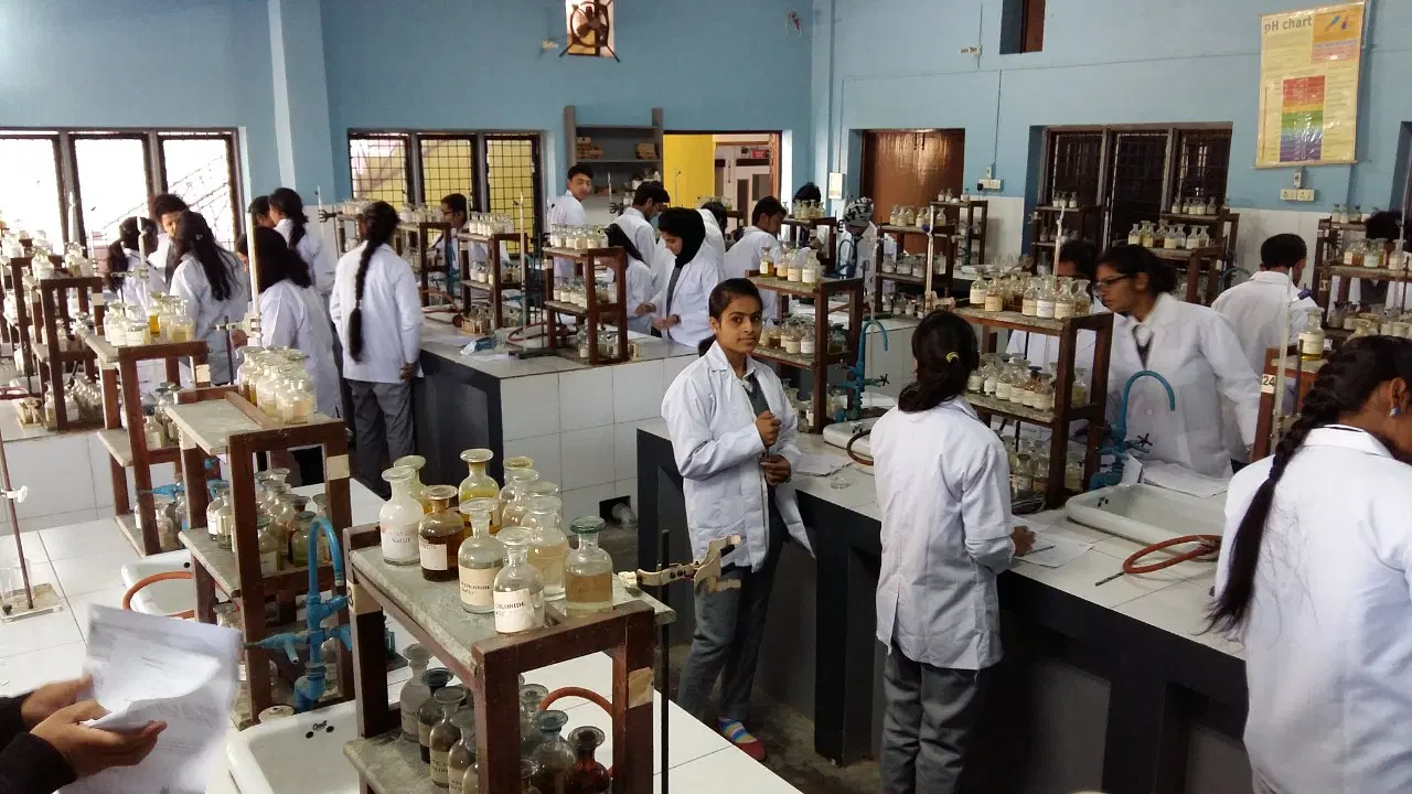 Uttaranchal College of Science & Technology Dehradun Campus photo 45